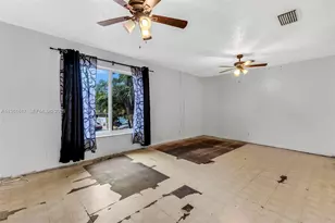 7345 NW 75th St, Tamarac, FL 33321 - Photo 17