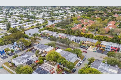 7345 NW 75th St, Tamarac, FL 33321 - Photo 37