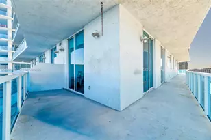 700 NE 25th St, Miami, FL 33137 - Photo 15