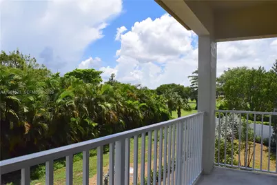 8416 W McNab Rd #8416, Tamarac, FL 33321 - Photo 11