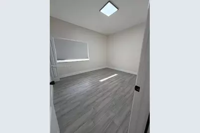 5521 SW 158th Ct, Miami, FL 33185 - Photo 11