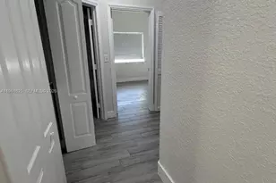 5521 SW 158th Ct, Miami, FL 33185 - Photo 13
