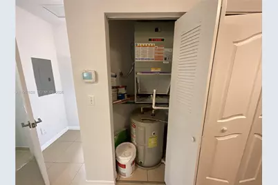 10901 NW 88th Ter #806, Doral, FL 33178 - Photo 27