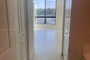 8167 NW 41st St, Doral, FL 33166 - Photo 19