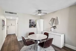 1020 Meridian Ave, Miami Beach, FL 33139 - Photo 7