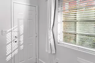 1227 Euclid Ave, Miami Beach, FL 33139 - Photo 5