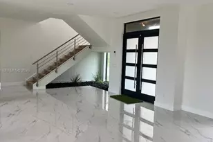 1700 NE 18th St, Fort Lauderdale, FL 33305 - Photo 7