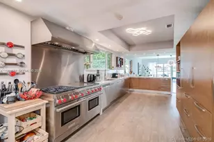 620 W Dilido Dr, Miami Beach, FL 33139 - Photo 7