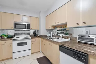 9195 Collins Ave, Surfside, FL 33154 - Photo 11