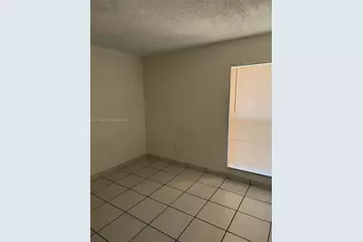 4805 NW 7th St #408-15, Miami, FL 33126 - Photo 11