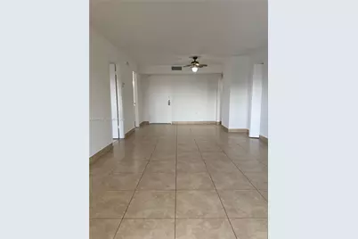 4805 NW 7th St #408-15, Miami, FL 33126 - Photo 3