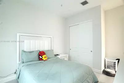 5770 Bristlecone Commoms, Westlake, FL 33470 - Photo 37