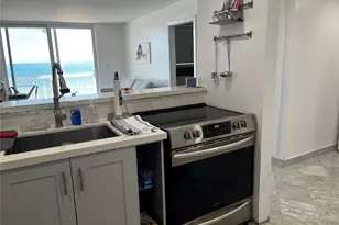401 Ocean Dr, Miami Beach, FL 33139 - Photo 7