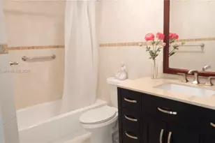 19877 E Country Club Dr, Aventura, FL 33180 - Photo 3