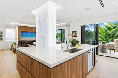 5860 Paradise Point Dr, Palmetto Bay, FL 33157 - Photo 27