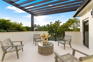 5860 Paradise Point Dr, Palmetto Bay, FL 33157 - Photo 69