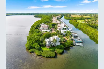5860 Paradise Point Dr, Palmetto Bay, FL 33157 - Photo 7