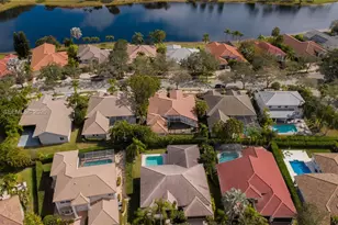 2621 Oakbrook Ln, Weston, FL 33332 - Photo 11