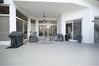 2621 Oakbrook Ln, Weston, FL 33332 - Photo 59