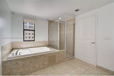 888 S Douglas Rd #1401, Coral Gables, FL 33134 - Photo 5