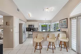 16322 SW 76th St, Miami, FL 33193 - Photo 13