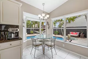 16322 SW 76th St, Miami, FL 33193 - Photo 9