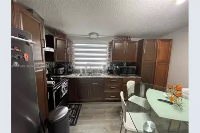 19800 SW 180th Ave Unit 132, Miami, FL 33187 - Photo 5