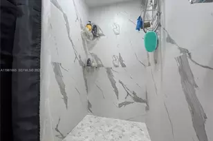 19800 SW 180th Ave, Miami, FL 33187 - Photo 11