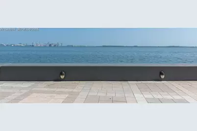 1200 Brickell Bay Dr #3210, Miami, FL 33131 - Photo 3