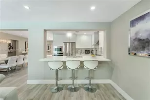 2701 NE 52nd St, Lighthouse Point, FL 33064 - Photo 13