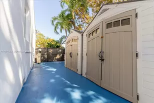 2400 SW 21st Ter, Miami, FL 33145 - Photo 47