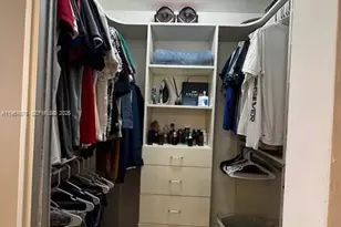 21300 San Simeon Way, Miami, FL 33179 - Photo 13