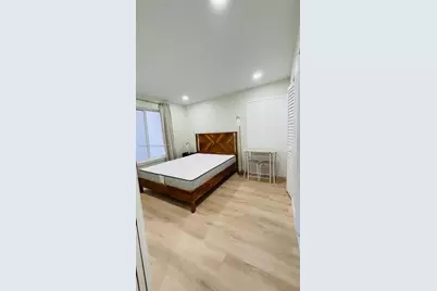 230 NW 127th St #0, North Miami, FL 33168 - Photo 5