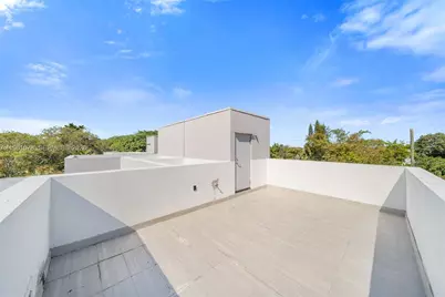 11 NE 51 St #3, Miami, FL 33137 - Photo 23