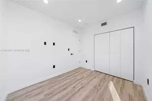 11 NE 51st St, Miami, FL 33137 - Photo 17