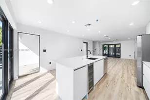11 NE 51st St, Miami, FL 33137 - Photo 5