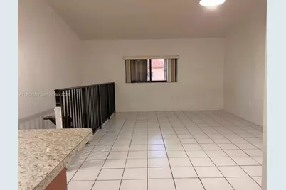 7880 W 29th Way #201, Hialeah, FL 33018 - Photo 11