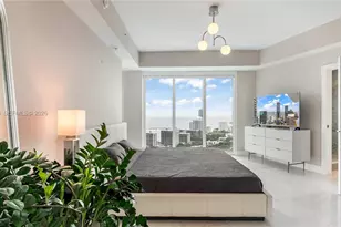 60 SW 13th St, Miami, FL 33130 - Photo 15