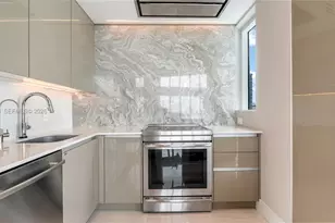 60 SW 13th St, Miami, FL 33130 - Photo 7