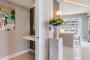 60 SW 13th St, Miami, FL 33130 - Photo 11