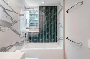 60 SW 13th St, Miami, FL 33130 - Photo 29