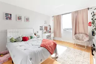 4400 Hillcrest Dr, Hollywood, FL 33021 - Photo 11