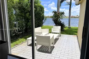 1605 Salerno Cir, Weston, FL 33327 - Photo 9