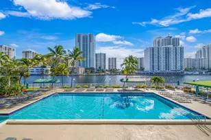 800 Parkview Dr, Hallandale Beach, FL 33009 - Photo 35