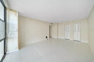 800 Parkview Dr, Hallandale Beach, FL 33009 - Photo 31