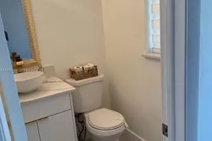 2758 W 60th St, Hialeah, FL 33016 - Photo 5