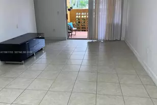 9725 Fontainebleau Blvd, Miami, FL 33172 - Photo 7
