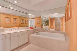 2000 Island Blvd, Aventura, FL 33160 - Photo 11