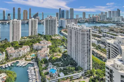 2000 Island Blvd #503, Aventura, FL 33160 - Photo 23