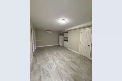 1605 NW 11th Pl #2, Fort Lauderdale, FL 33311 - Photo 3